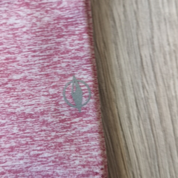 Ivivva leggings NWOT - Picture 3 of 3